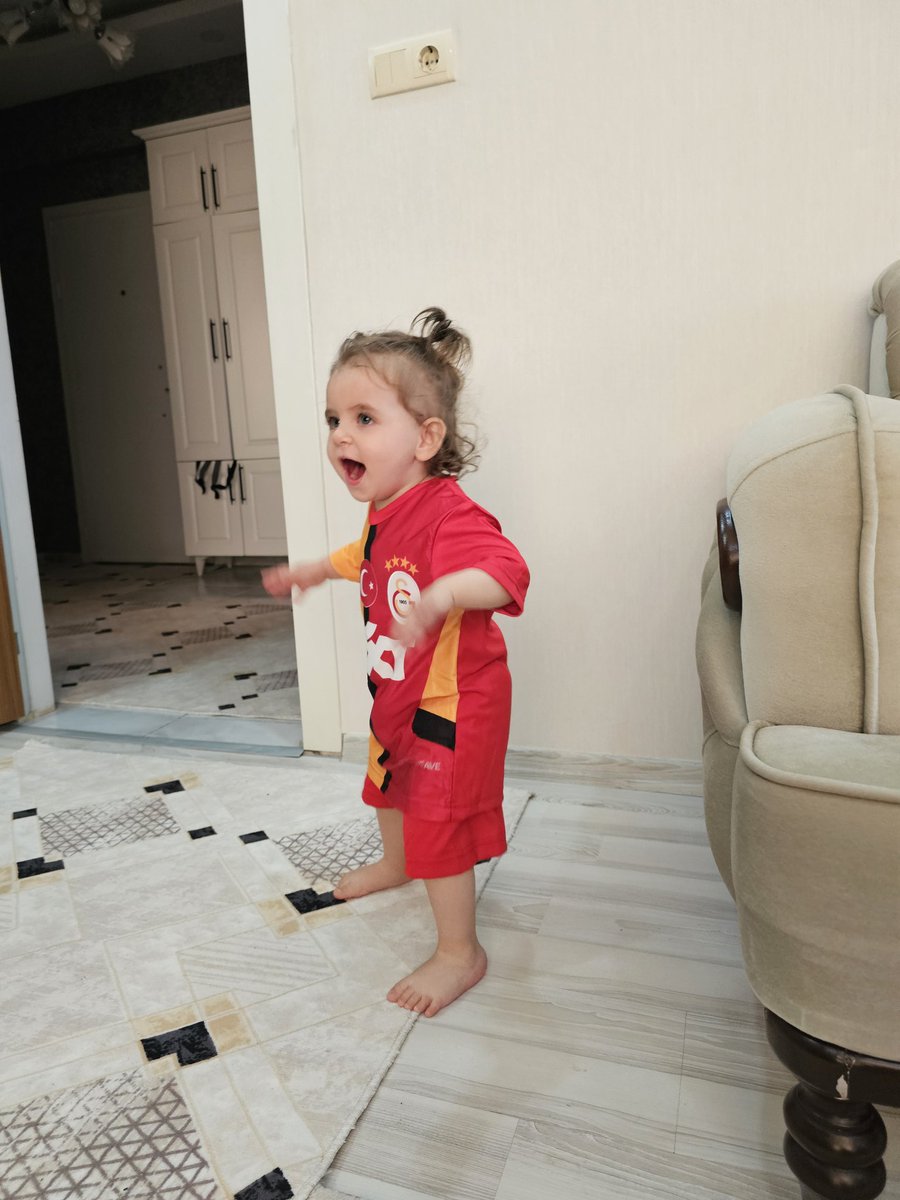 16 aylık olduğumuz, 2 Süperlig ve
1 Ziraat Türkiye Kupası gördüğümüz doğrudur. 
İyi'ki <a href="/GalatasaraySK/">Galatasaray SK</a>
#SampiyonGalatasaray