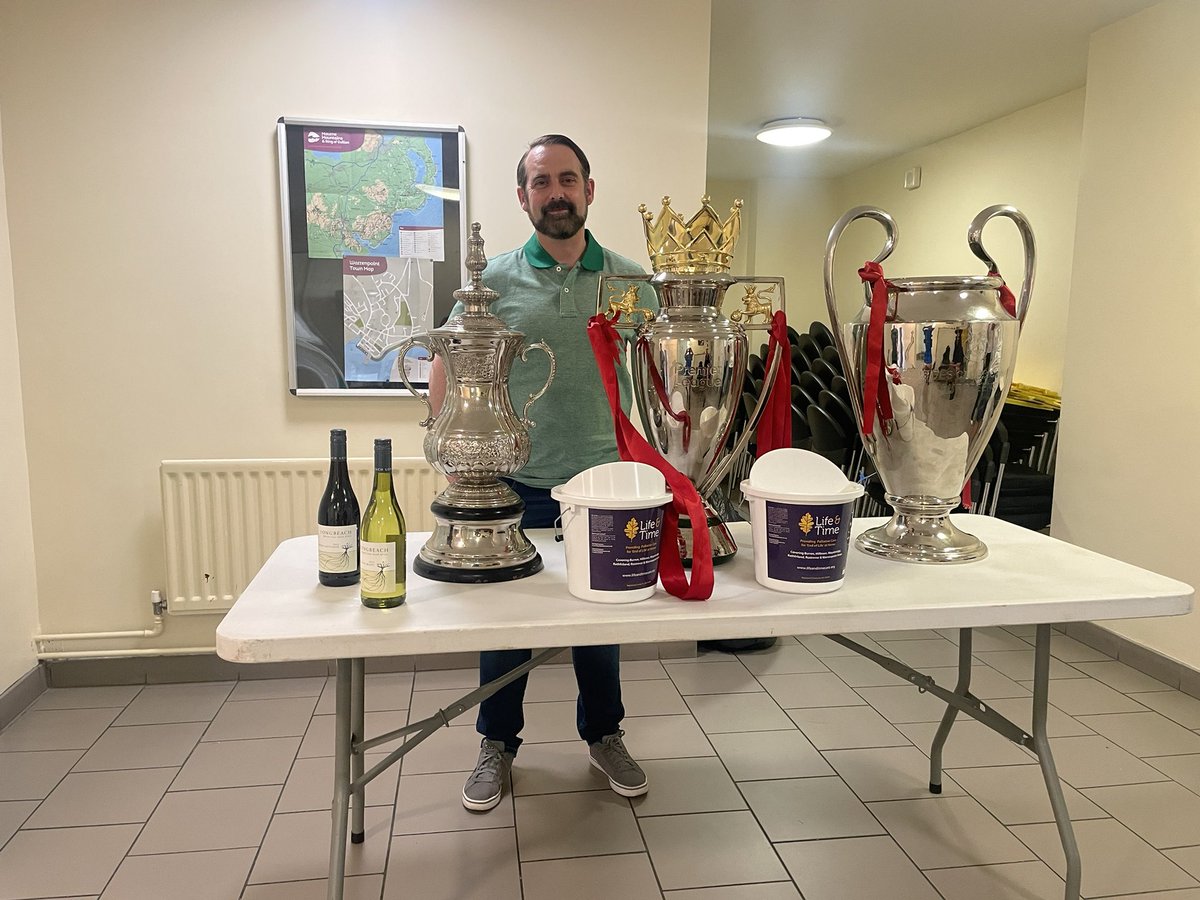 John Dinsmore (@johndinsmore) on Twitter photo Had a fantastic night (last night) at Warrenpoint Town Hall with <a href="/AndyMitten/">Andy Mitten</a>, diving deep into all things #ManUtd and football. Brilliantly hosted by <a href="/Gareth_McCull/">Gareth McCullough</a>, who kept the conversation sharp and engaging. Huge thanks to <a href="/MullyMUFC/">Sean Mc Mullan</a> for organising such a top-class event! Had a fantastic night (last night) at Warrenpoint Town Hall with <a href="/AndyMitten/">Andy Mitten</a>, diving deep into all things #ManUtd and football. Brilliantly hosted by <a href="/Gareth_McCull/">Gareth McCullough</a>, who kept the conversation sharp and engaging. Huge thanks to <a href="/MullyMUFC/">Sean Mc Mullan</a> for organising such a top-class event!