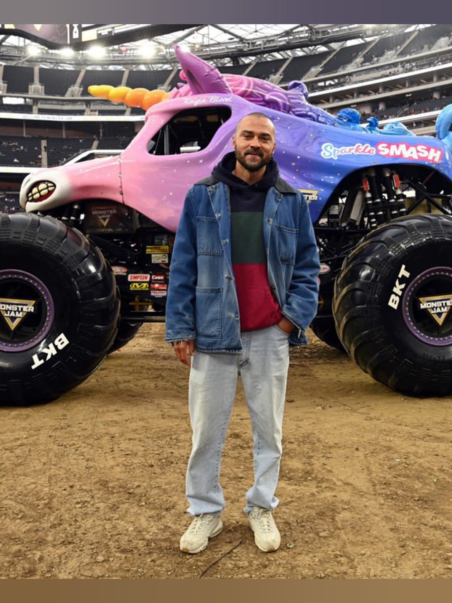Markus_become's tweet photo. Jesse Williams  at last night's Monster Jam VIP at Sofi✨
Ig📲marquecomm https://t.co/EBwcx1gQLZ