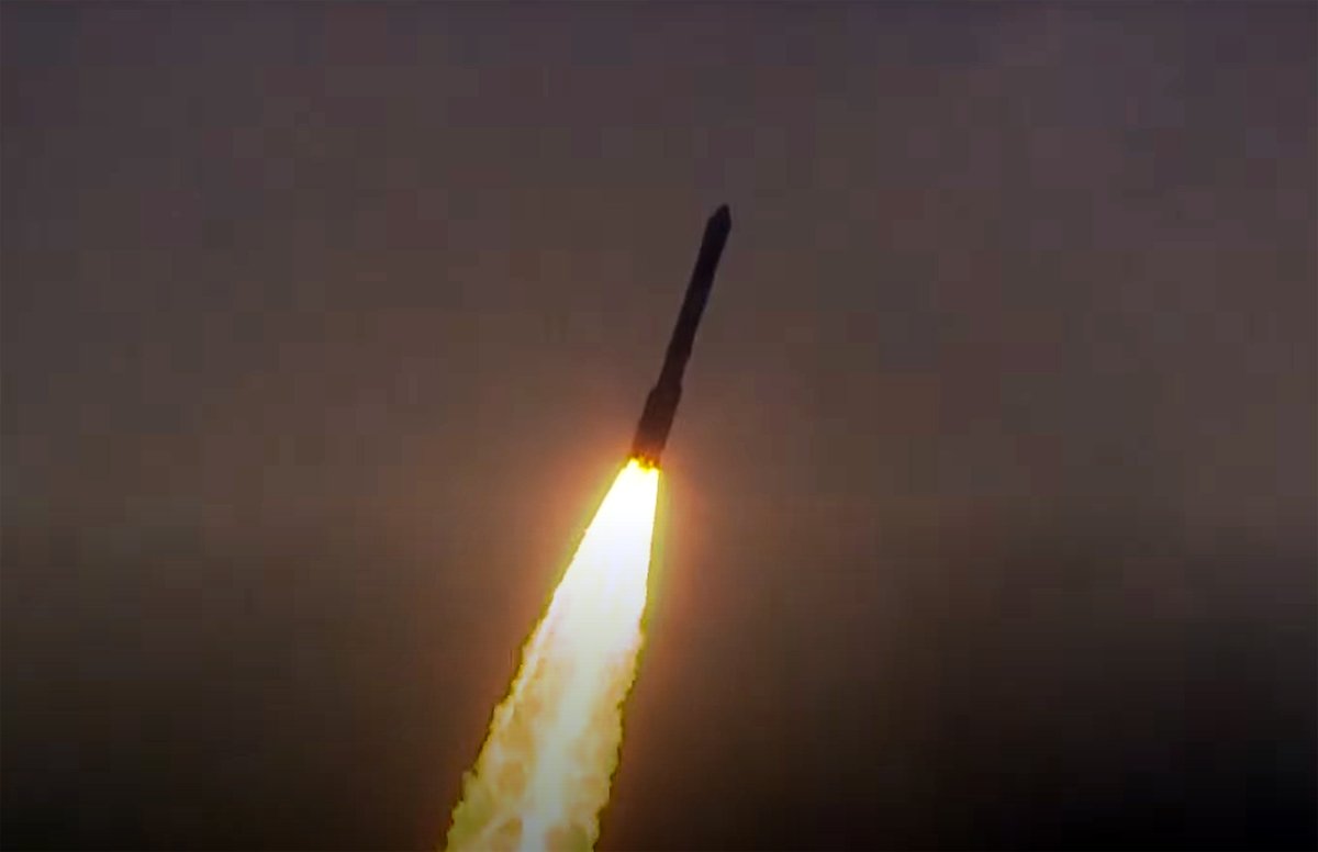 DDNewsGujarati's tweet photo. 🟠ભારતીય અવકાશ સંશોધન સંગઠન #ISROએ PSLV રોકેટ દ્વારા પૃથ્વી નિરીક્ષણ ઉપગ્રહ #EOS09 ને તેની ઇચ્છિત ભ્રમણકક્ષામાં સ્થાપિત કરવામાં નિષ્ફળ જવાની ઘટનાની તપાસ માટે એક સમિતિની રચના કરી
🟠ઈસરોના ચેરમેન વી નારાયણને જણાવ્યું કે, સમિતિએ કારણ શોધવા માટે ગઈકાલે અનેક રાઉન્ડની કરી ચર્ચા https://t.co/f3W6iJGwn1