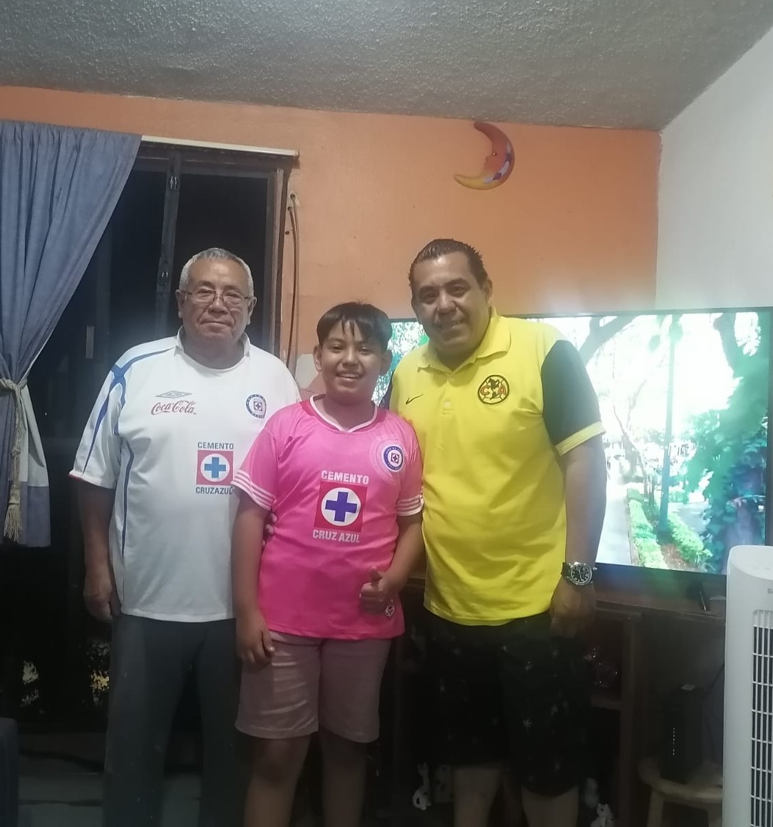 #NuestraLiguilla 
<a href="/ClubAmerica/">Club América</a> <a href="/CruzAzul/">CRUZ AZUL</a> 
<a href="/TUDNMEX/">TUDN MEX</a> 
🚂🆚🦅