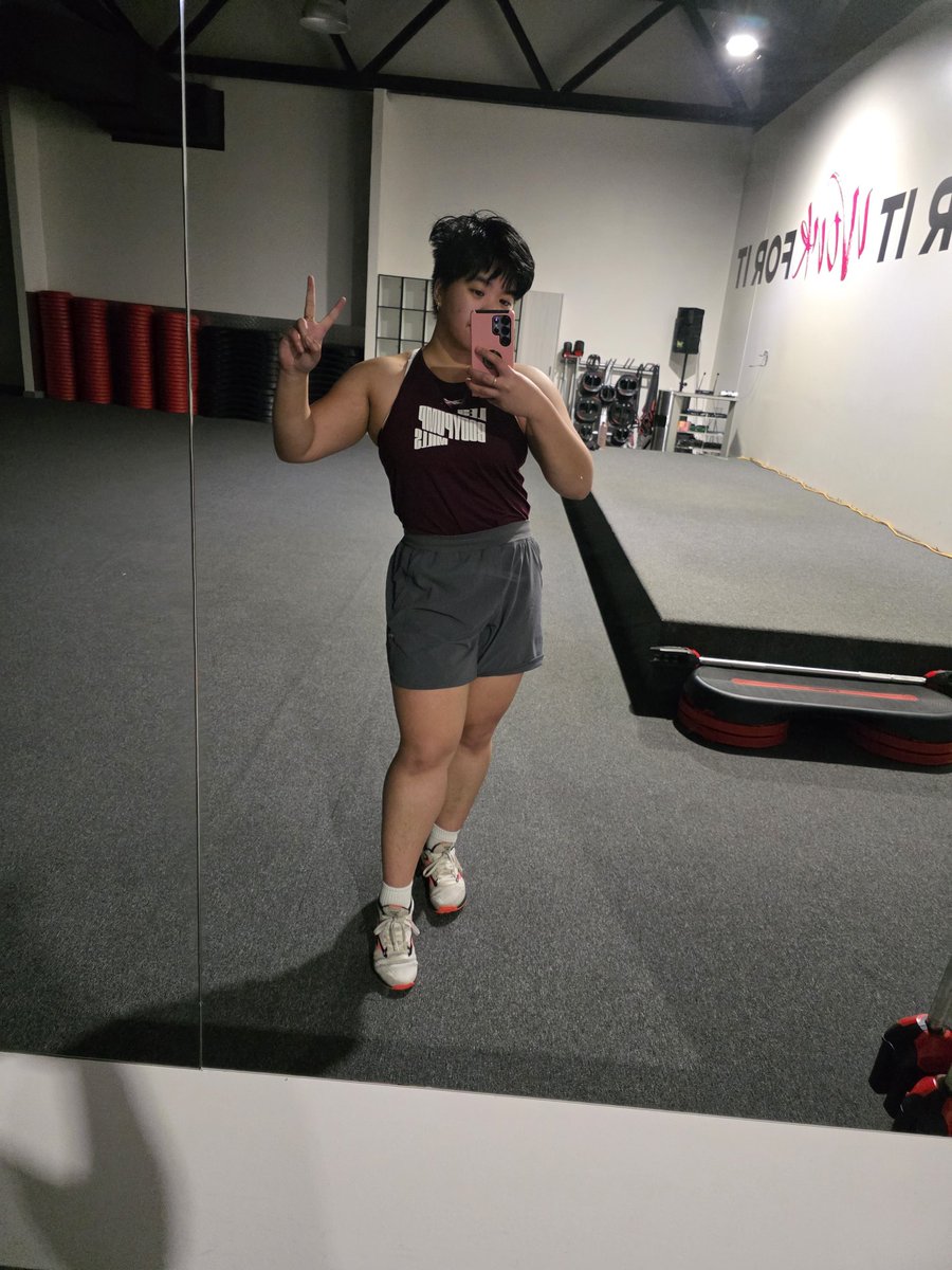 one of the images of time after teaching friday's class :D