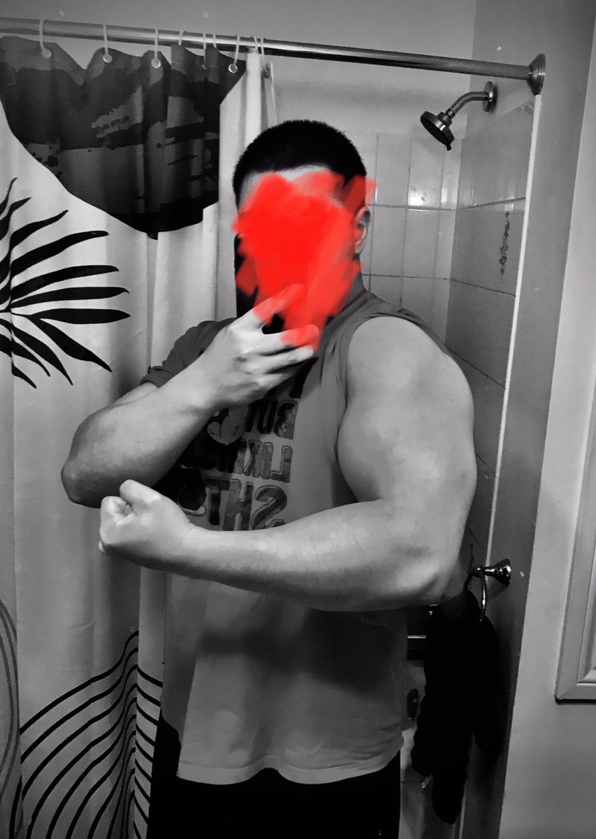 SiestaSucka's tweet image. I will not rest until my arms achieve the girth of a fat kid’s leg