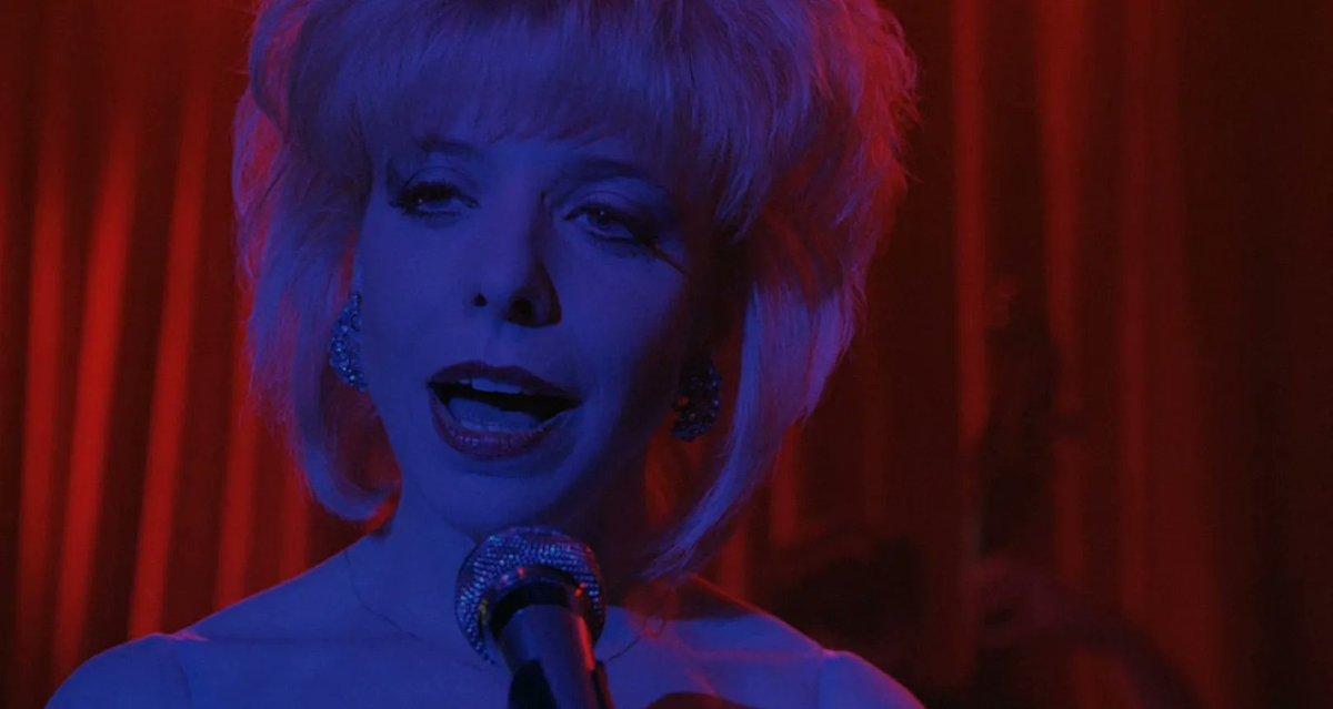 schumisnoopy's tweet photo. blue velvet &amp; twin peaks https://t.co/ifpVT1p5Rc