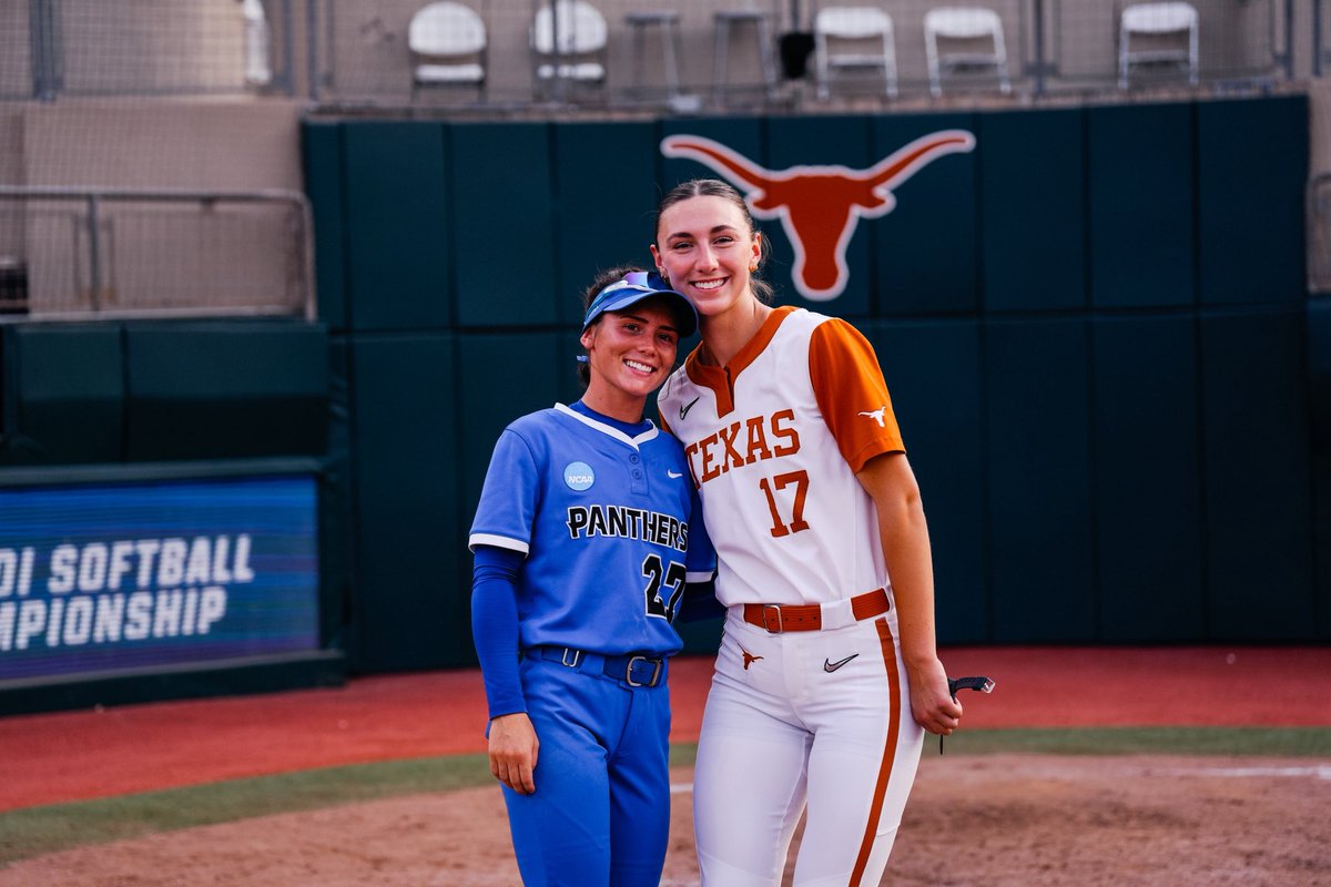 One of my favorite games I’ve ever played. My girl for life. 🫶🏻 <a href="/karson_davey/">Karson Davey</a>
