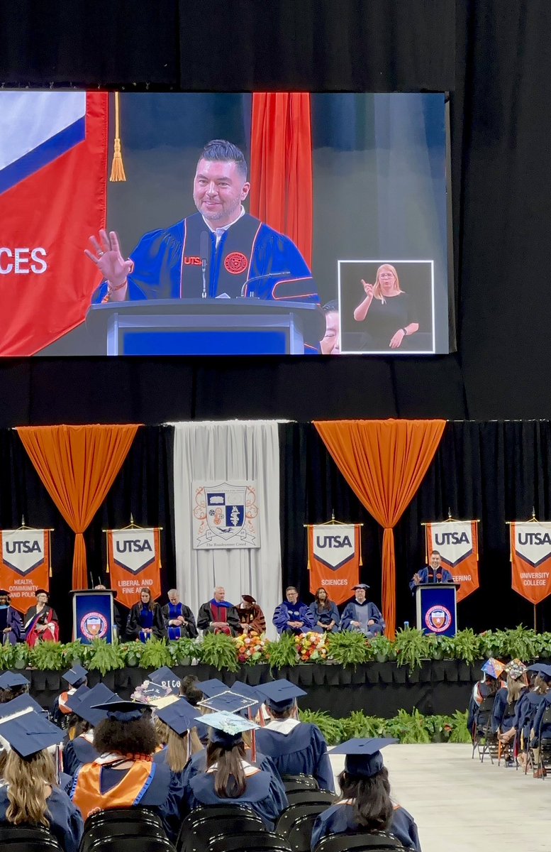 It was the honor of a lifetime to welcome nearly 5,000 new graduates to our network of 165,000 <a href="/UTSA/">UTSA</a> alumni!

Congratulations, class of 2025! You are officially in it #ForTheLongRun 🤙

#UTSA #UTSAGrad25 | <a href="/UTSAAlumni/">UTSA Alumni</a>