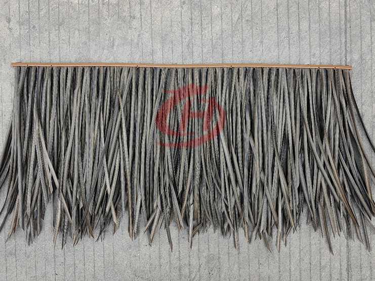 Synthatch's tweet image. Looks like a beach hut, performs like a fortress! Our synthetic thatch is fireproof, weatherproof, and always photo-ready. Perfect for any outdoor escape. 🌞🌿
#fyp #foryou #syntheticthatch #durableroofing #backyardparadise