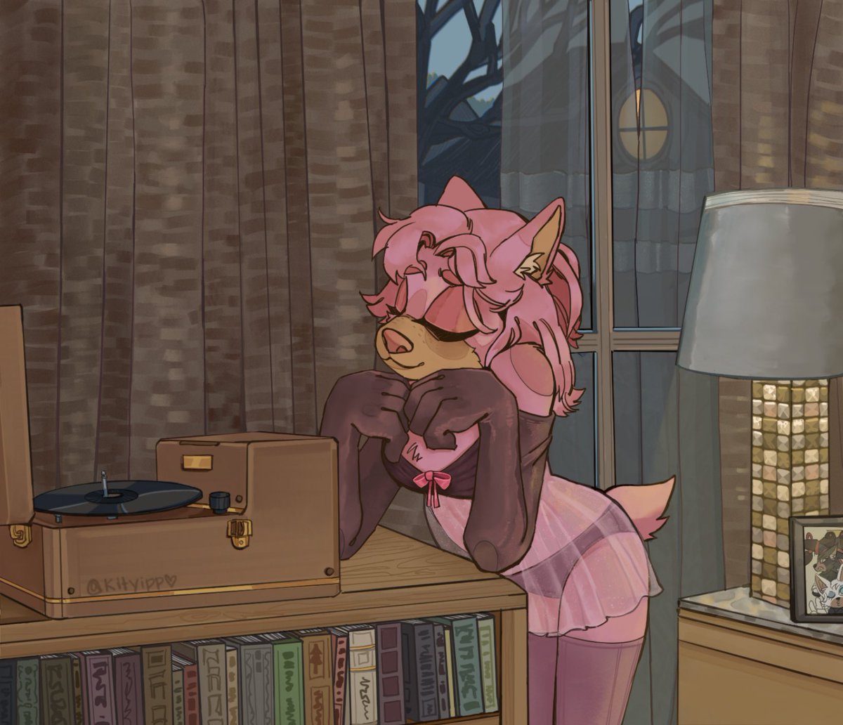 Kityipp's tweet image. Shadow’s House.
Old fashioned cause he comes from the 50s lol
#SonicTheHedgehog #AmyRose #sonicfanart #ShadowTheHedgehog
