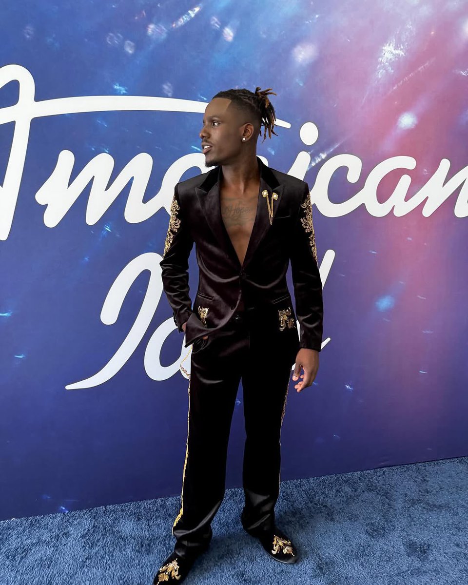 ForeverKvngTrey's tweet photo. And The Winner Of American Idol IsโฆJamal Roberts
Ahhhhh My Gawd!!!
#MeridianMS #Mantasia #TeamJamal
๐๐พ๐ https://t.co/oo0GAznAPn
