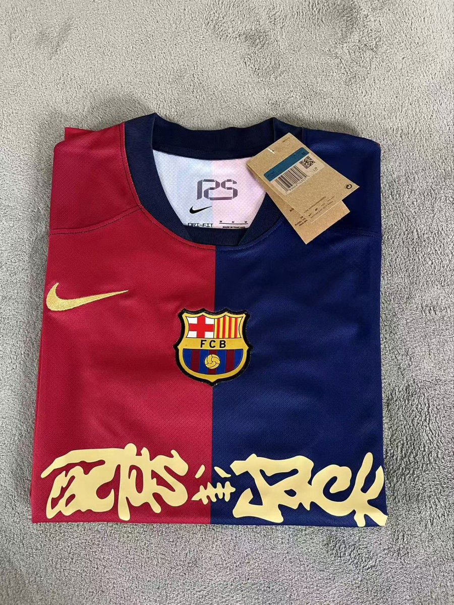 تيشيرتات برشلونة نسخة ترافيس سكوت🤩❤️
تبدا بـ 79 ريال بس✨
#برشلونه_ريال_مدريد #Barcelona #travisscott