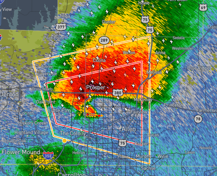 BigOlHunk's tweet photo. ๐จ SEVERE WEATHER ALERT ๐จ
Large tornado spotted near Prosper, TX (๐33.2758ยฐ N, 96.7905ยฐ W) โ Denton & Collin County residents, TAKE COVER NOW. This is a dangerous storm.
#TXwx #TornadoWarning #BigTornado #WeatherAlert #StormChaser #SevereWeather #BreakingNews https://t.co/GUwQ2xP257