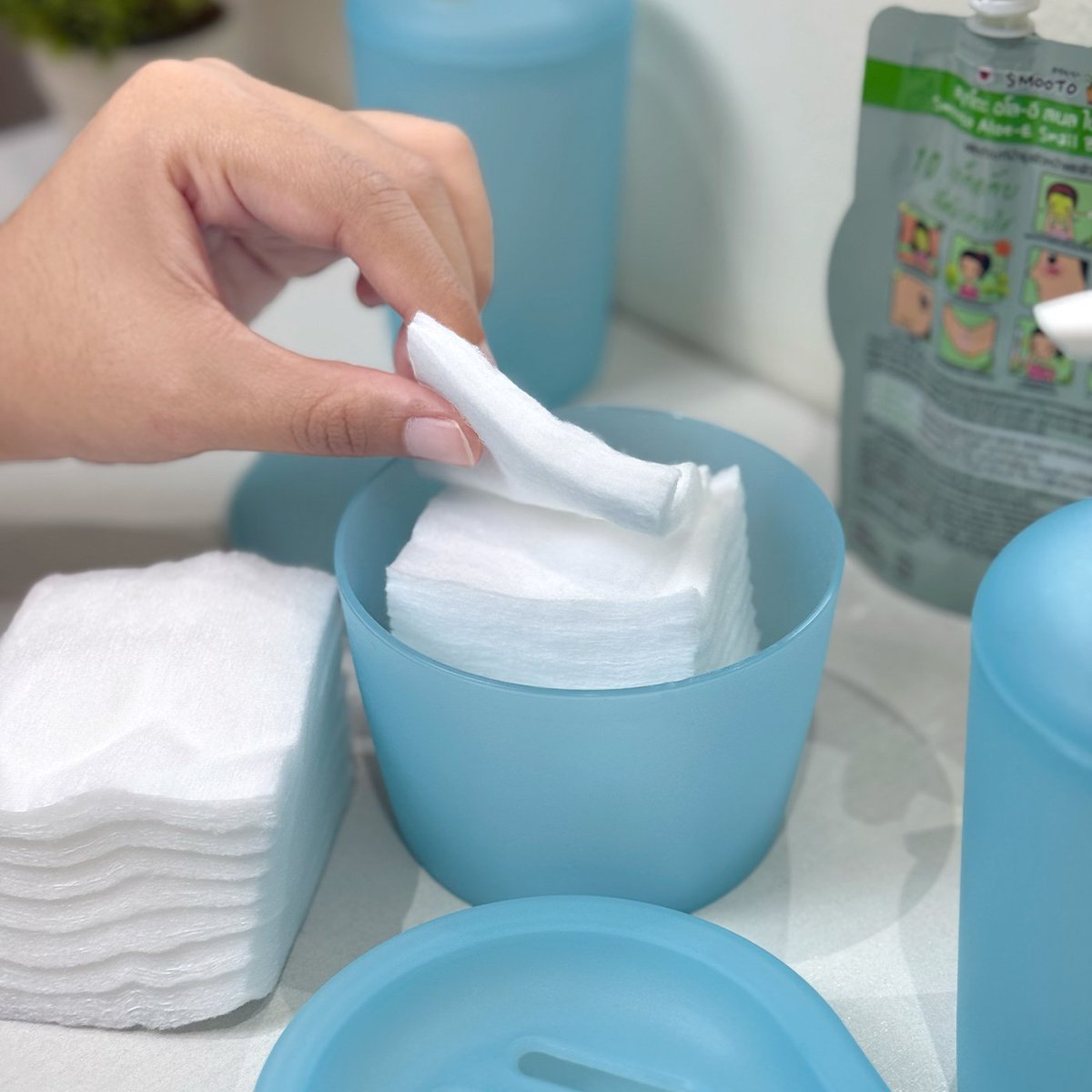 How to จัดเซ็ตของใช้ในห้องน้ำให้เริ่ด 🚽เซ็ตนี้ที่พึ่งได้มา
บอกเลยว่าตอนนี้ห้องน้ำเราคือมินิมอลจนเพื่อนถามว่าใช้ของอะไรใครอยากรู้ดูในเมนชั่นเลย! ✨

📌 พิกัด DKW Thailand
#DKWLifeStyle #ใช้ดีบอกต่อ #ของแต่งบ้าน #มินิมอล #ป้ายยา
#ห้องน้ำ #ไอเท็มห้องน้ำ #เก็บห้อง #สำลีแต่งหน้า https://t.co/wemOhlsRfY