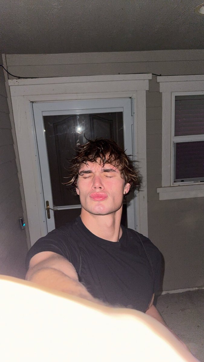 Chance Embry tweet media