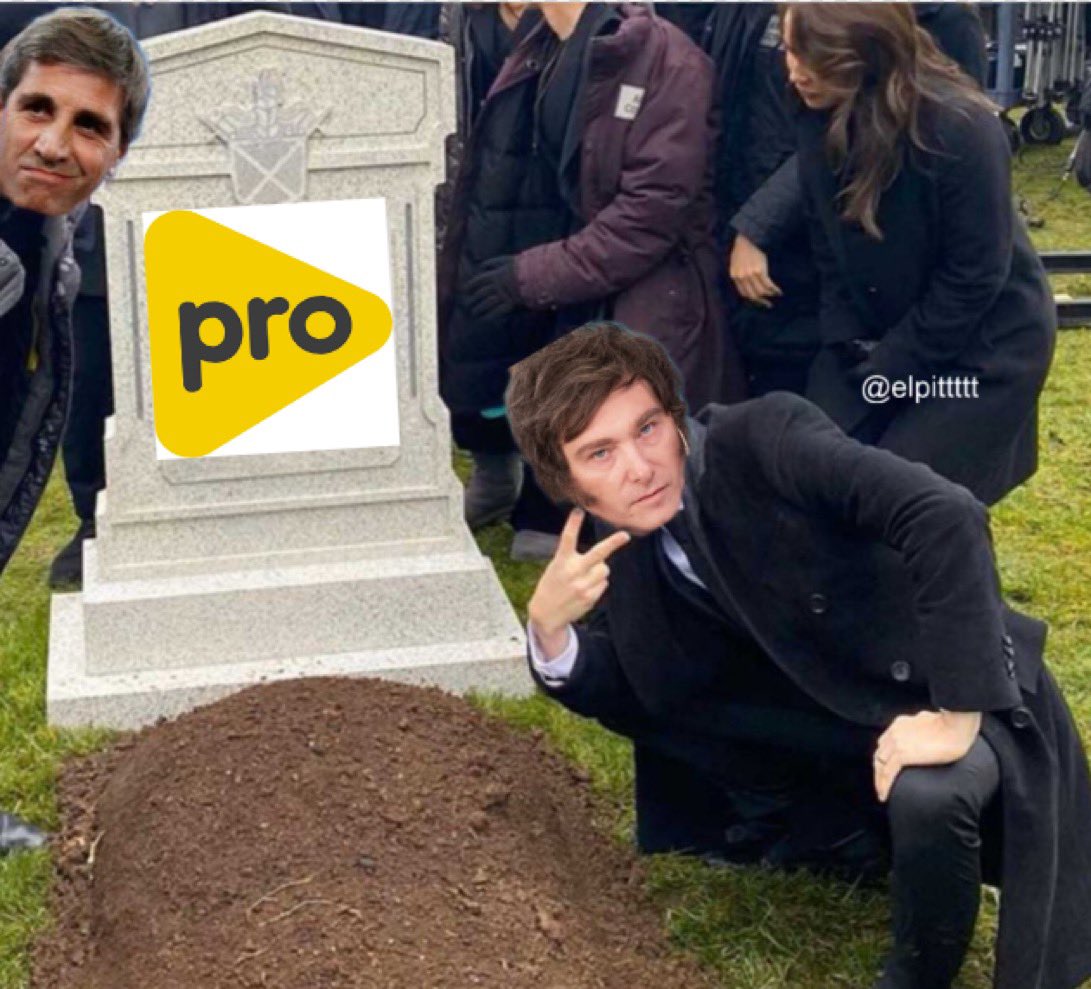 TommyShelby_30's tweet photo. Elecciones legislatura CABA:

2023:

🟡 JxC: 49,7%
🔵 UxP: 31,1%
🟣 LLA: 13,9% 
🔴 FIT: 5,2%

2025:

🟣 LLA: 30%
🔵 Santoro+Kim: 29,4%
🟡 PRO+CC+Larreta+Levy: 28,8%
🔴 FIT: 3,2%

LA LIBERTAD AVANZA https://t.co/kQ44xxEJxS