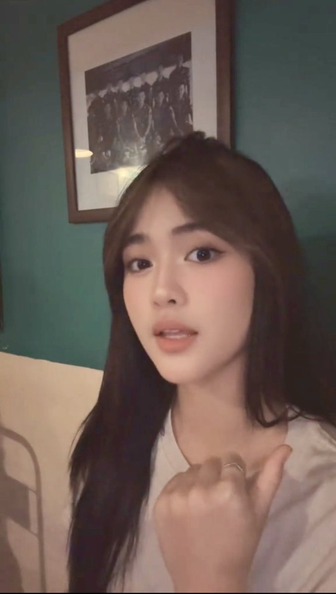 adheladz's tweet photo. selalu cantik 🤍
@AdelRevaaa https://t.co/COVO8YZfOd
