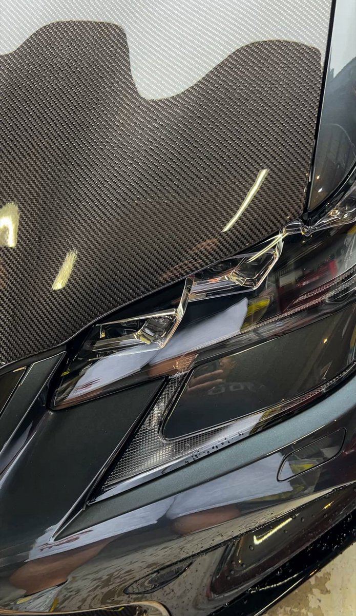 LEXUS_F5000's tweet image. SEIBON炭素化&amp;amp;lems🌈ストロー化✨
裏のピアノにしたらエロ反射してる🤤
#LEXUS
#GSF
#SEIBON
#LEMS