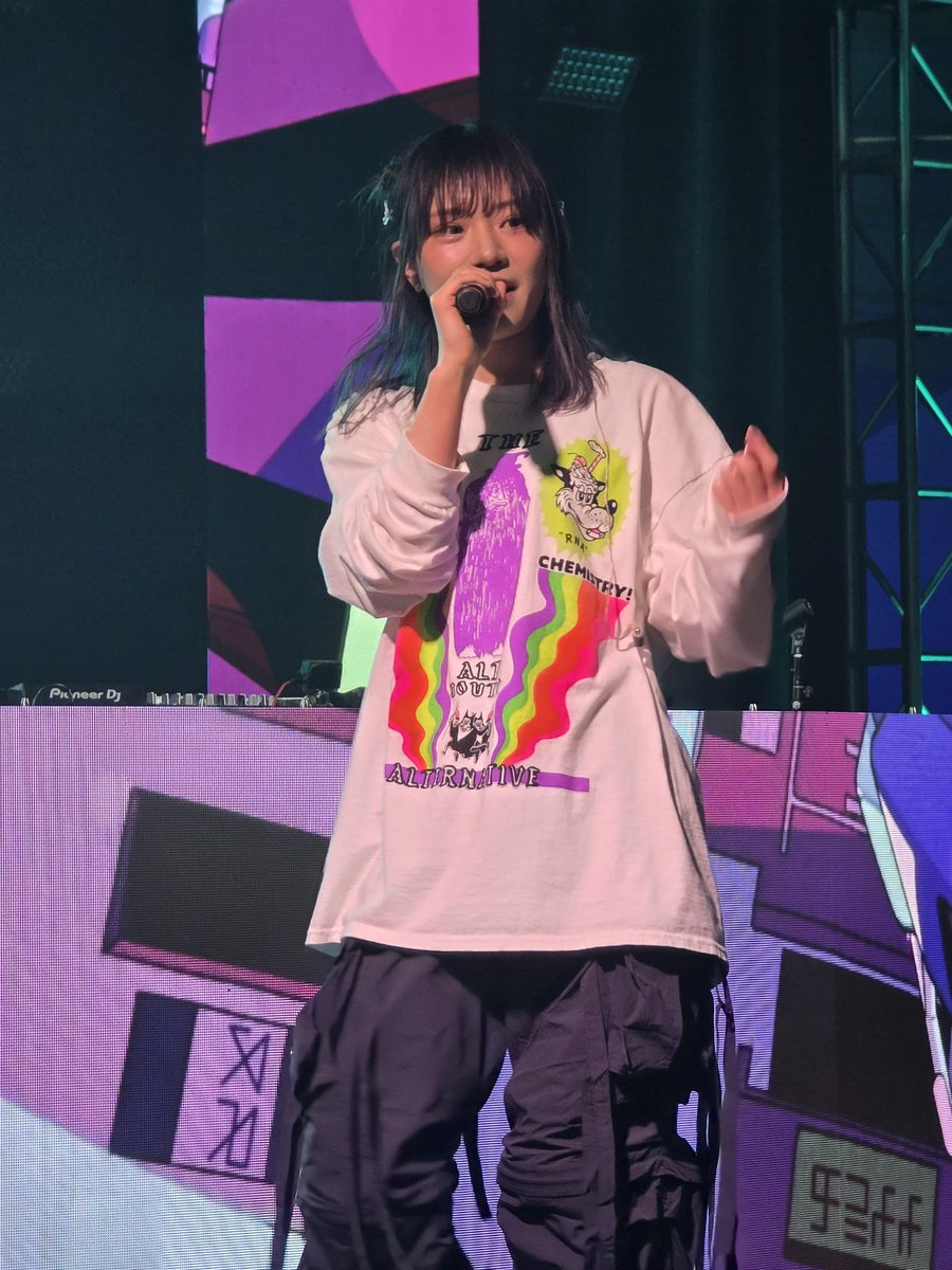 keroseneheartz_'s tweet photo. @yuce_e CHICAGO LOVES YOU ♡ WISH TO SEE YOU AGAIN !!!!#ACen2025 #acen #yuce https://t.co/Qm6pPEoDFz