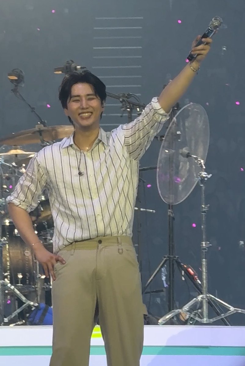 우리 케죽이가 너무 귀여워 아 진짜 너무 귀여워