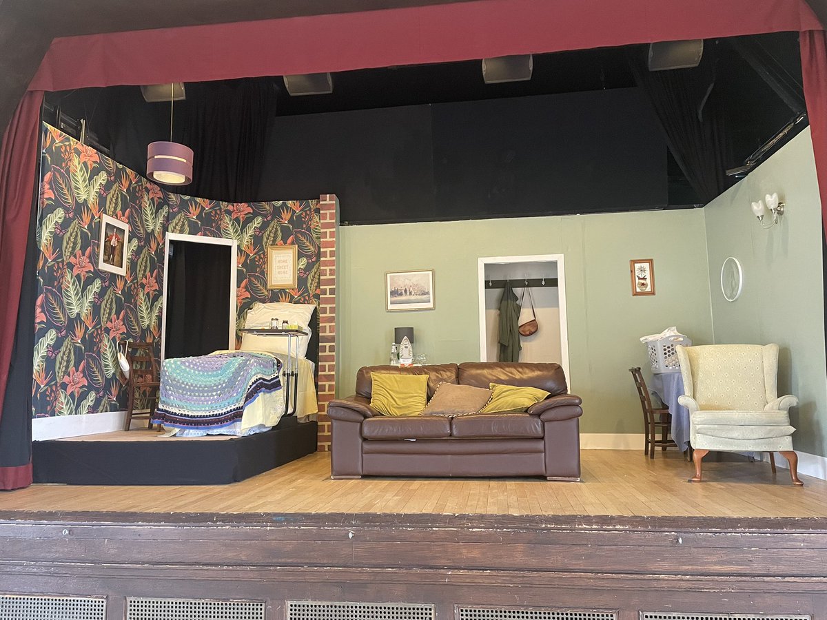 The Priory Players tweet media