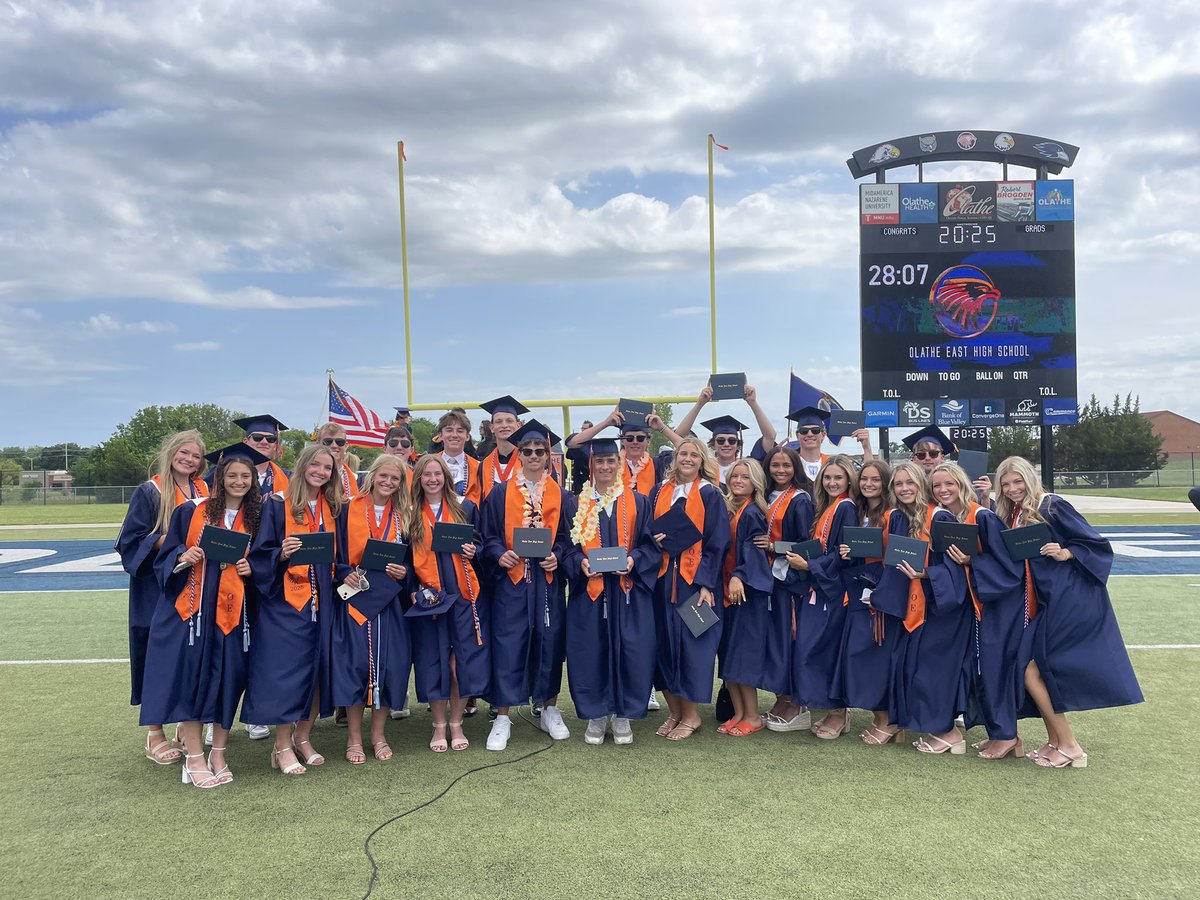 We made so many memories with the Hawk Nation class of 2025! The spirit stick, the pep assemblies, the spirit box, food drive, and hoco week to name a few! This group was something special! Once a Hawk, always a Hawk! 🧡💙