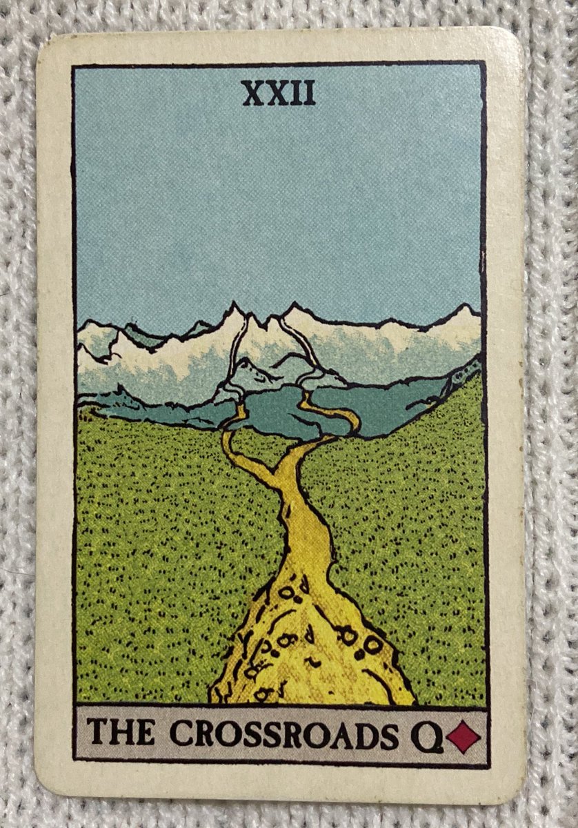 Touro ♉️:
Nos próximos dias você vai sair do lugar de incerteza e finalmente fazer umas decisões que você vêm criando coragem pra fazer. Por ser um momento decisivo, recomendo pensar bem em qual caminho você estará adotando- pra evitar arrependimentos, entende?+