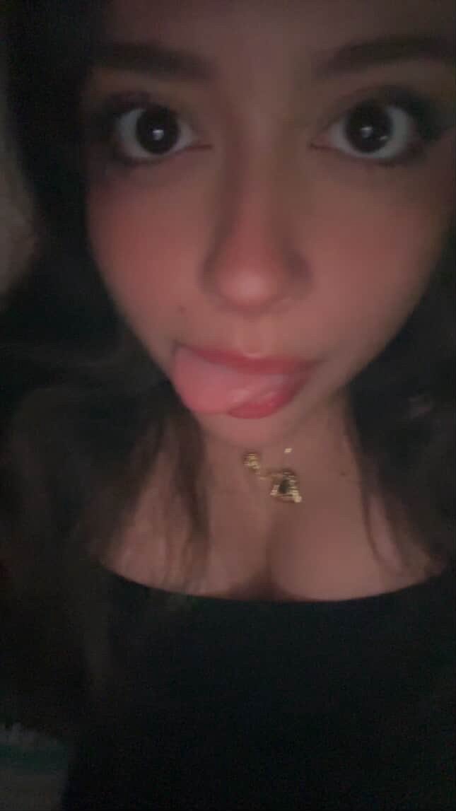 itsleilani03's tweet photo. who’s ready to be manipulated and used by a 5’2 puerto rican princess

findomme findom kidslox anydesk humanatm paypig teamviewer atm https://t.co/uxYjfB7JyO