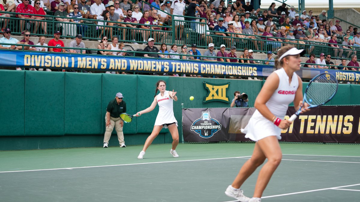 NCAATennis's tweet photo. Deep in championship play 🔥

#NCAATennis https://t.co/okt3I6TVdL