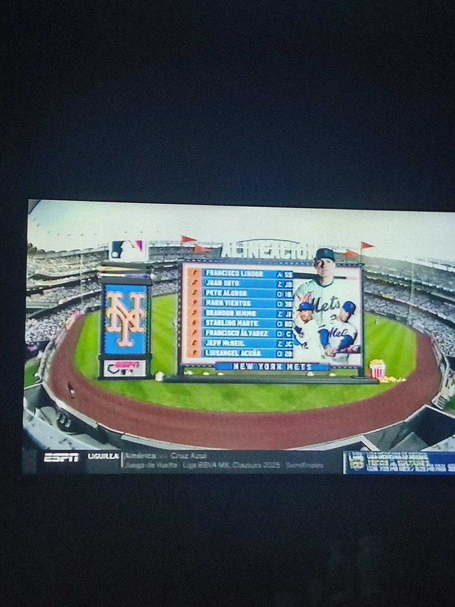 CorderoReynier's tweet photo. @orlandoduke26 @GuillermoCelis @EJerezESPN #mlbxespn Saludos desde la Habana Cuba,El grupo entero de WhatsApp Aquí se Habla Béisbol en sintonía,Viva Cuba https://t.co/yoHiOsHwrb