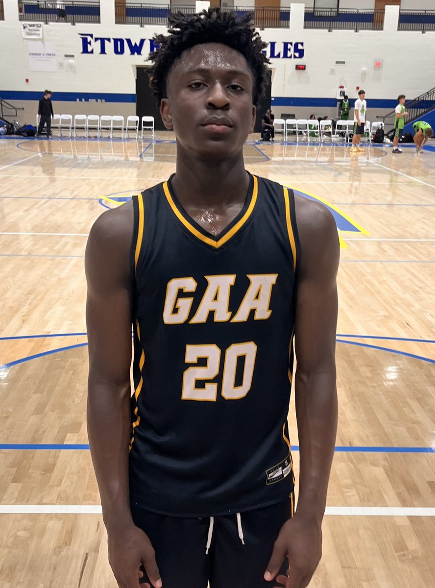 On the Radar Hoops Events (@otrhoops) on Twitter photo ‘26 Deven Moultrie is a 6’2 combo guard that had multiple rim-stuffing blocks and above the rim finishes. Moultrie’s shotmaking and defensive presence was also on full display as he got to the rim and finished through contact whenever he wanted.
📌 <a href="/DevenMoultrie/">Deven Moultrie</a> ‘26 Deven Moultrie is a 6’2 combo guard that had multiple rim-stuffing blocks and above the rim finishes. Moultrie’s shotmaking and defensive presence was also on full display as he got to the rim and finished through contact whenever he wanted.
📌 <a href="/DevenMoultrie/">Deven Moultrie</a>