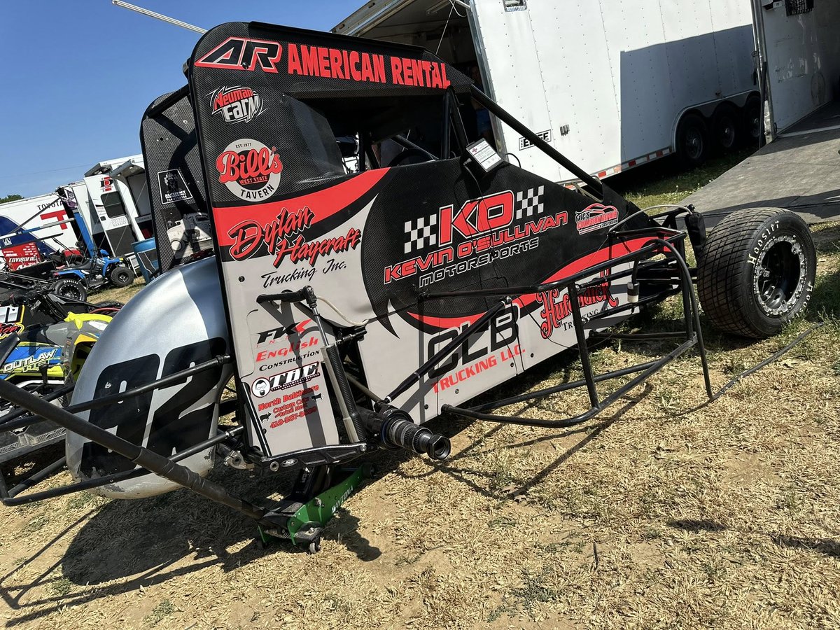 Here's to you, Daniel Robinson.

The Illinoisan has won here in micro sprint competition at <a href="/ssmctrack/">Sweet Springs Motorsports Complex</a>.

Tonight, he looks to make his first USAC <a href="/NosEnergyDrink/">NOS Energy Drink</a> National Midget start at Sweet Springs since 2019.

That night, he earned hard charger honors (23rd to 8th).