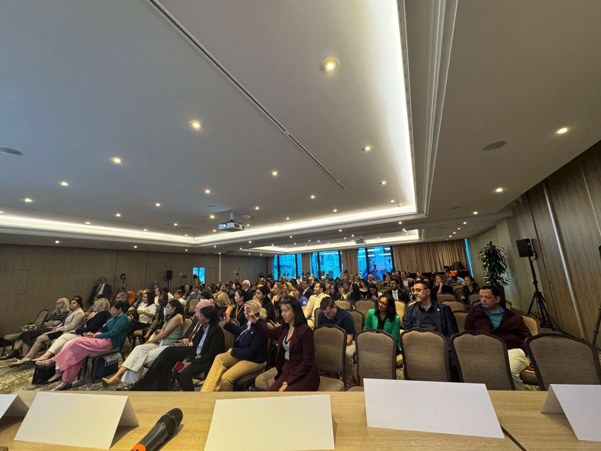 Aaand that’s a wrap- celebrating 10 amazing years with the #globalsurgery family. We laughed, we cried, we celebrated, we changed the world together- then we say, let’s go for the next 10. What’s next? So grateful to be part of this #movement 🙏