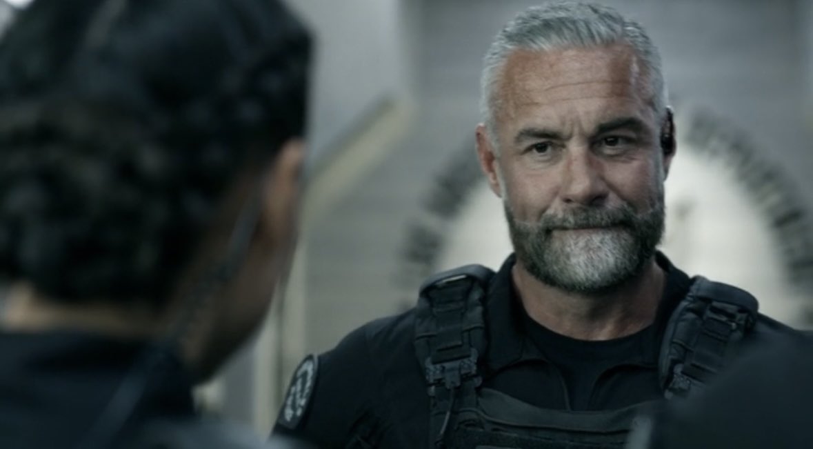 hightechcs's tweet photo. “It's a... good cause.

And you just happened to have a spare 50,000 lying around?

[…] 

I paid off the house,I set up the kids' college funds, and I donated to a few charities.”

#SWAT 8x22 “Return to Base” #SAVESWAT

Deac who had money troubles in the past is now donating. 🥹 https://t.co/3WwvfmSR5Z
