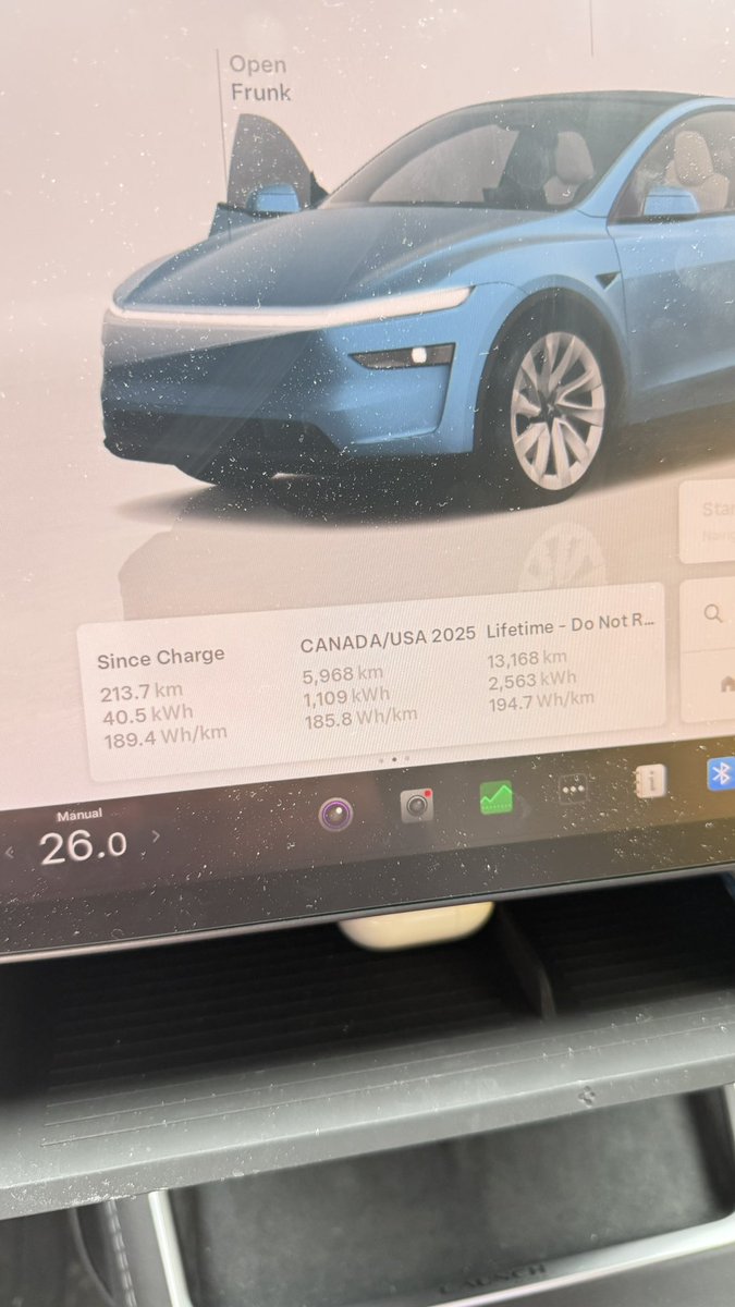 Drive_Protected's tweet image. 12 days, 4 states, 4 provinces, 3,700+ miles (5,968km) driven and countless memories made. Besides the atrocious charging and FSD having issues today, the new Model Y was a great vehicle to take on this road trip.
Time to charge it and then wash it!