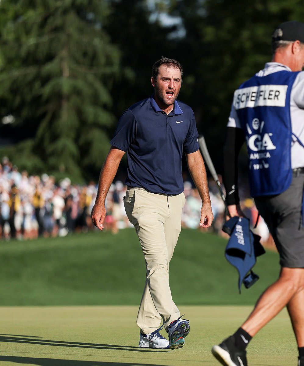 NUCLRGOLF's tweet photo. 🚨📸🏆 #WINNING PHOTOS — Scottie Scheffler claims victory at the PGA Championship to collect his 3rd Major. @SchefflerFans (via Getty Images) https://t.co/PqOQUvpYFW