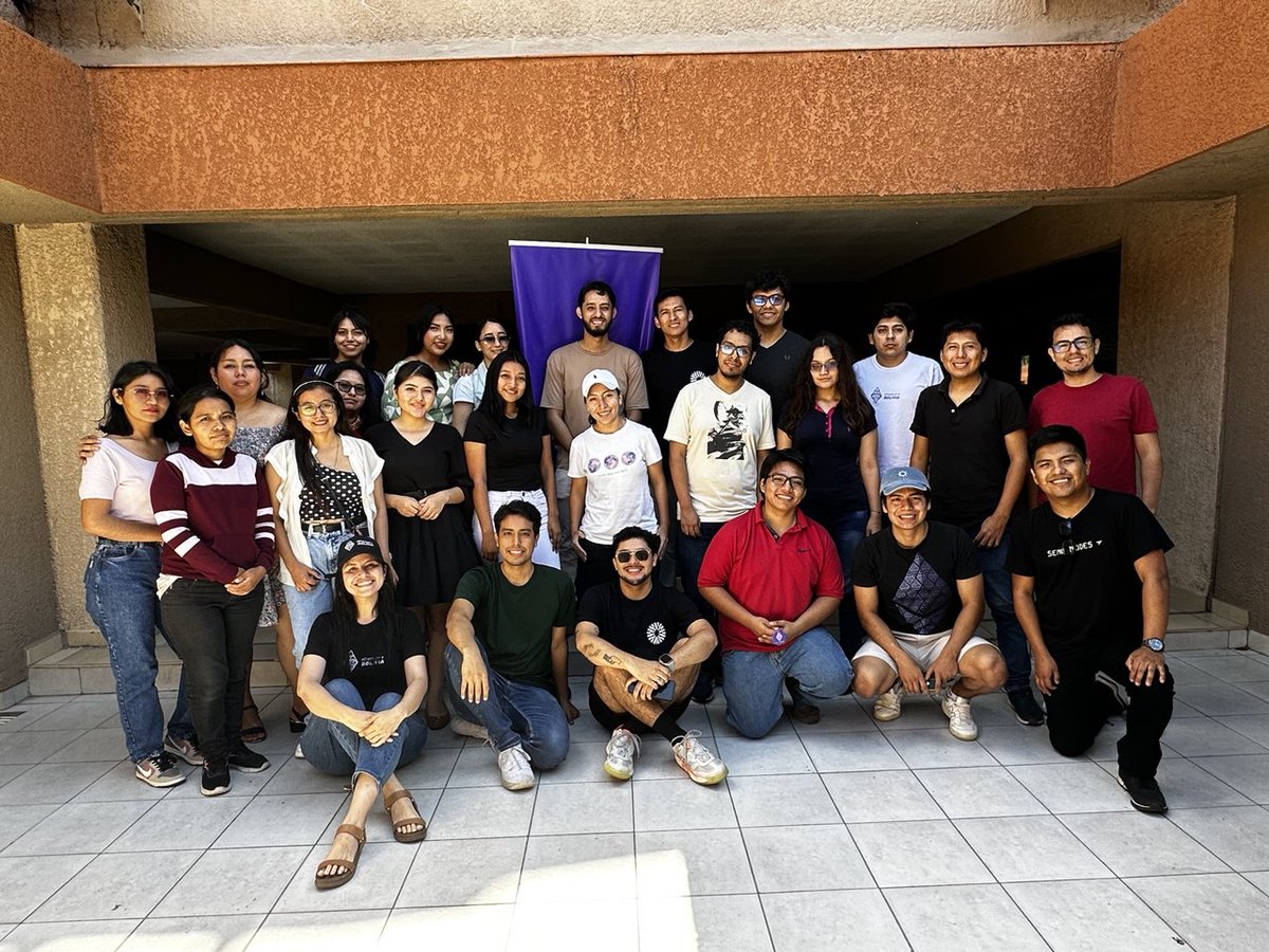 EthereumBo's tweet photo. Hoy en Ethereum Bolivia
Tuvimos nuestro primer encuentro de voluntarios en Santa Cruz.🌟

Compartimos salteñas y experiencias de miembros en la comunidad cripto 🦾

#EthereumBolivia https://t.co/zjb0XrfFTM