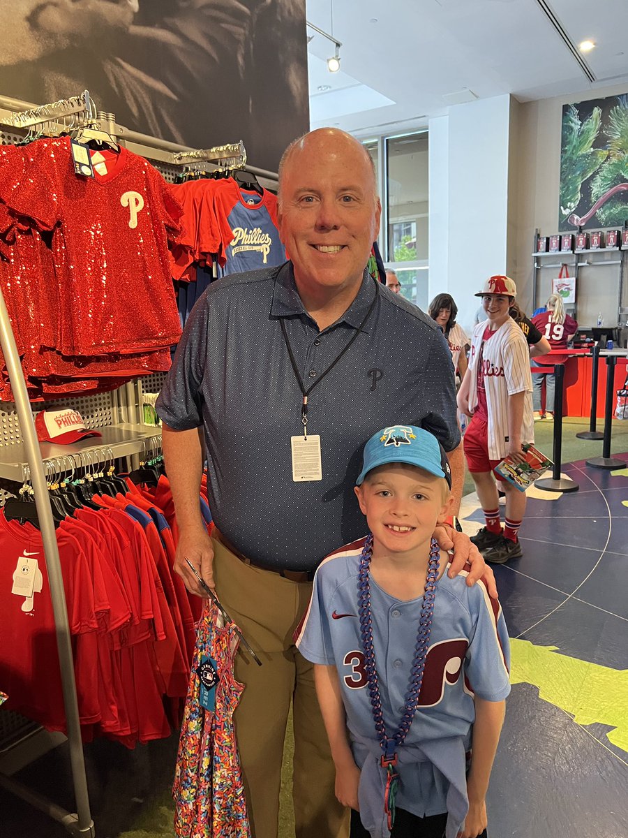 Thanks for taking the time to take a photo with my son <a href="/TMacPhils/">Tom McCarthy</a>! We say Liam is “Tom McCarthy’ing” every. Single. Day. When he plays imaginary baseball games at home. Sounds a lot like you announcing his own games! 😎 He was star struck!!