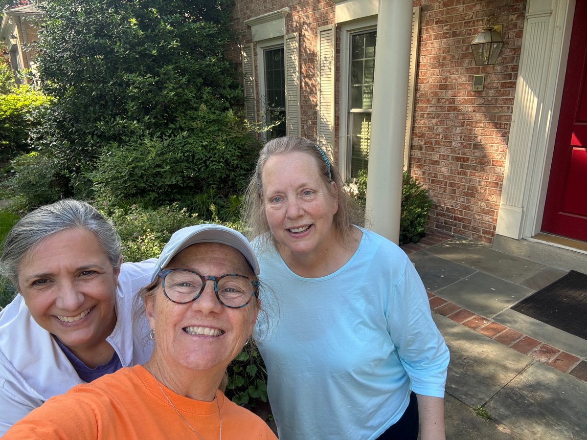 Thank you Ann, Tanja, Kellie, and Tina for walking in Alexandria, VA for the Mattie Miracles. We are grateful for your steadfast support over these 16 years! #mmcfwalk