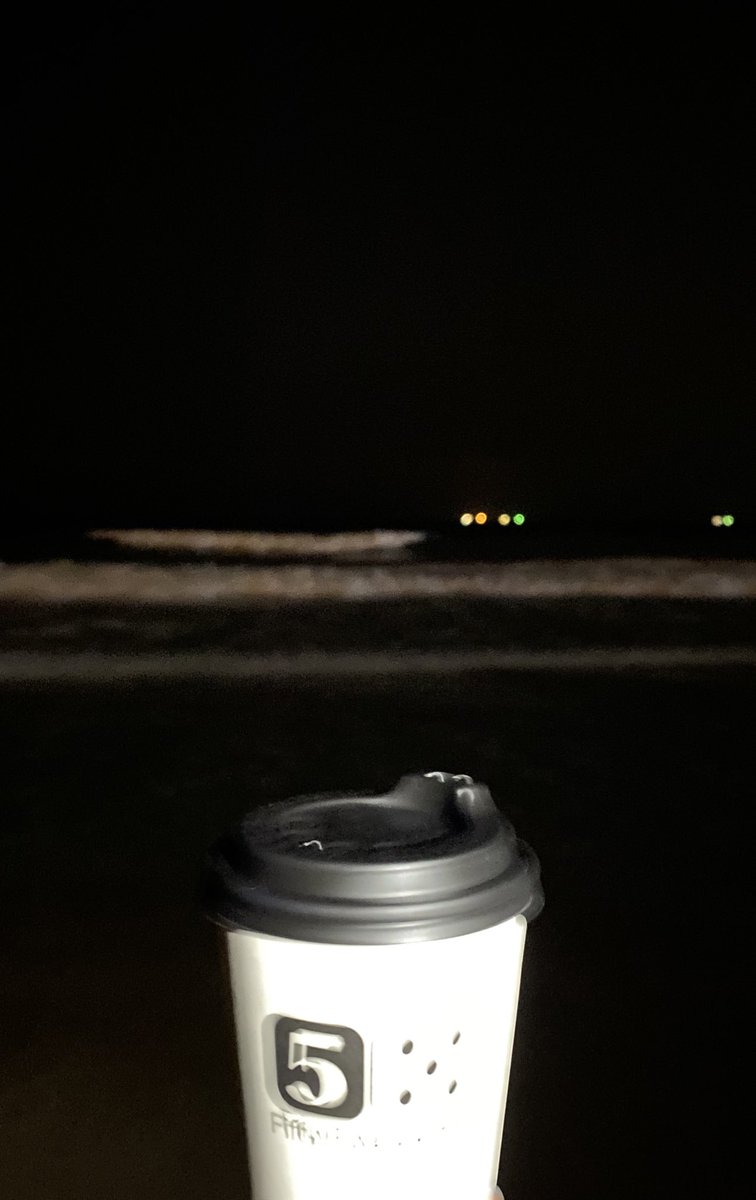 لا مو هذا تصويري قبل لعنة الوعي 
 ذا تصويري اليوم 😍