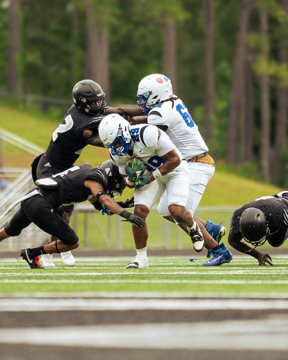 K8den_'s tweet image. Had a good spring game and I am looking forward to working and improving during the summer.
#classof2026
#SeniorSeasonloading
@CoachSkelton06 @NewtonFBRecruit @RecruitGeorgia
@CovNewsSports