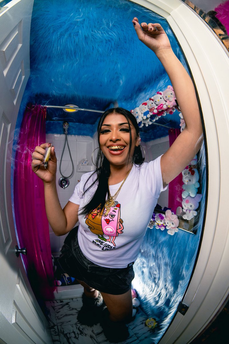 push_trees_'s tweet image. Home Girls For Life tee #PushTrees