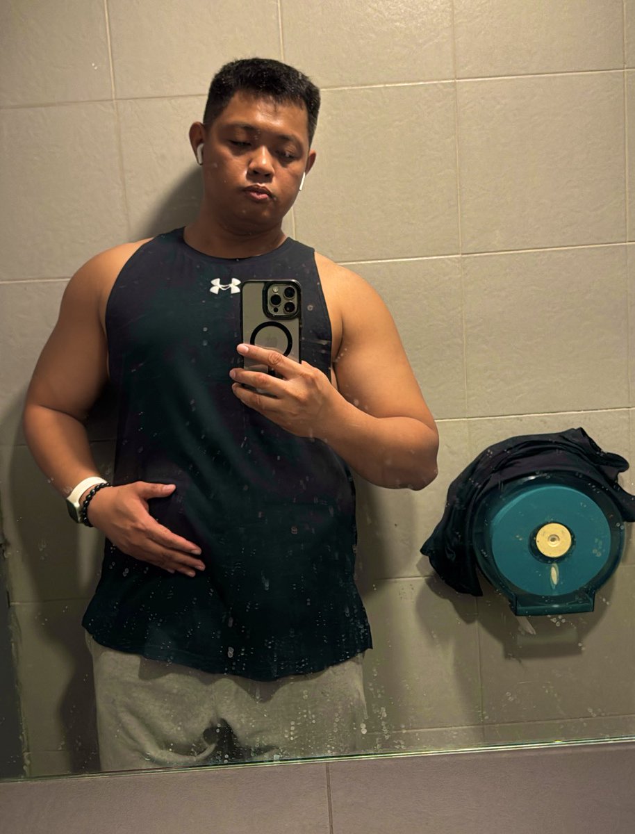 boomboom101's tweet photo. Small, frequent changes. 💪 💪

#asianboy #photooftheday #fitness #fitfam #motivation #grind #gymtime  #gym  #workhard #worklifebalance #grindout #active #insta #life #happykid #fromfattofit https://t.co/ivKbh3VwVk