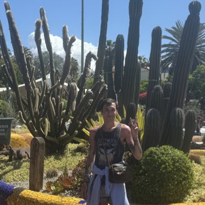 leed103040's tweet photo. #NewProfilePic https://t.co/yAPW8C167B
