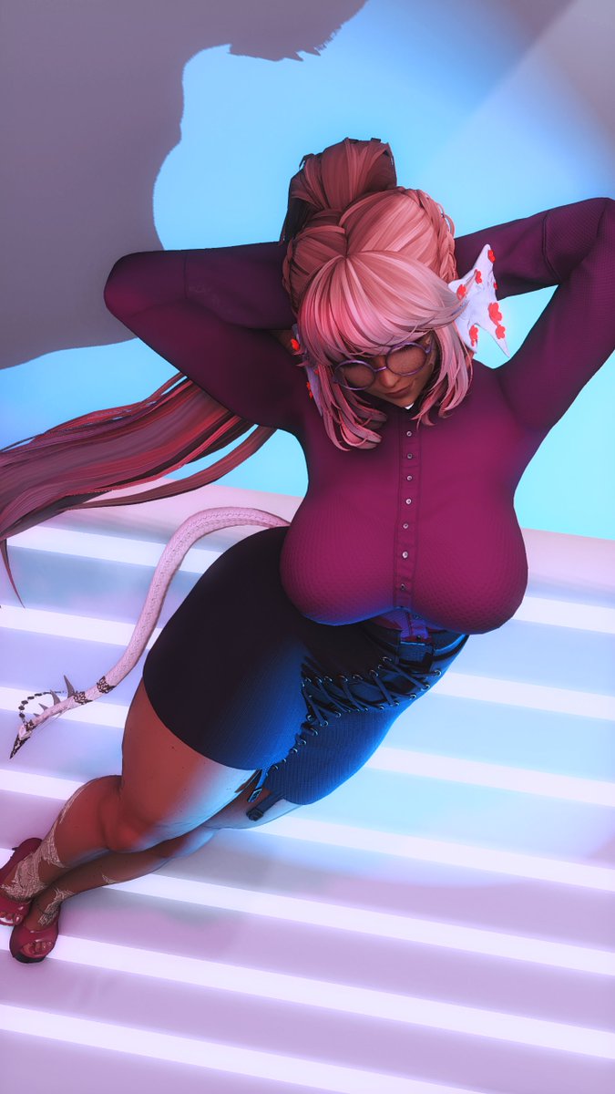 Warmmystery's tweet photo. From top to bottom she goes.
#RilMods https://t.co/pRthVWhcnx