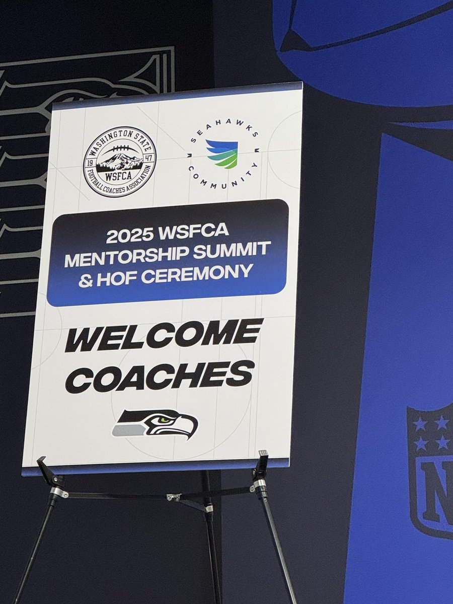 Coaches Helping Coaches! 

Amazing day of mentorship and fellowship. 

75 WA HS FB Coaches coming together to build football programs and build one another.

Tag @wsfca1 in photos if you attended!

Thank You to Starline Charters for supporting this event! starlinecollection.com