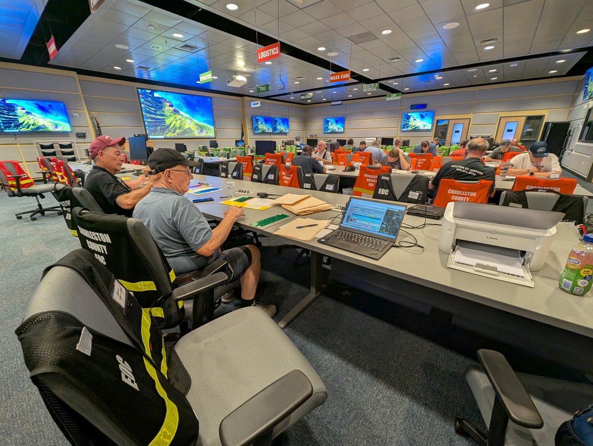 AJ4UQ's tweet photo. Today's VE session was at the county EOC... https://t.co/h4yXAHPHJN