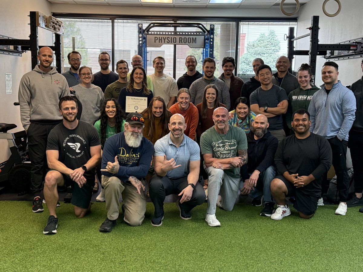 DrEscaloniPT's tweet photo. Day 3 of Differential Diagnosis finished up today with in-depth thinking and review of all the reasons the SI joint can have pain (and what to do about it)! Great class and a lot of fantastic times! https://t.co/6nFdbh4CVa