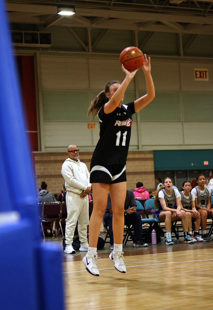 3-1 at AC Showcase!! <a href="/LRR2028HGSL/">Lady Runnin Rebels 2028 HGSL White</a> <a href="/LadyRunnin/">Lady Runnin Rebels</a>