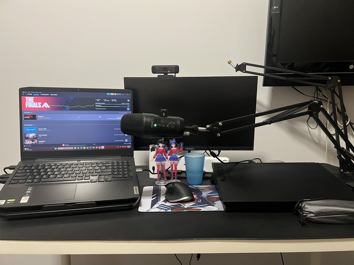 ThedChan's tweet photo. I reveal my setup #thisyear https://t.co/F98ZiZXfTj