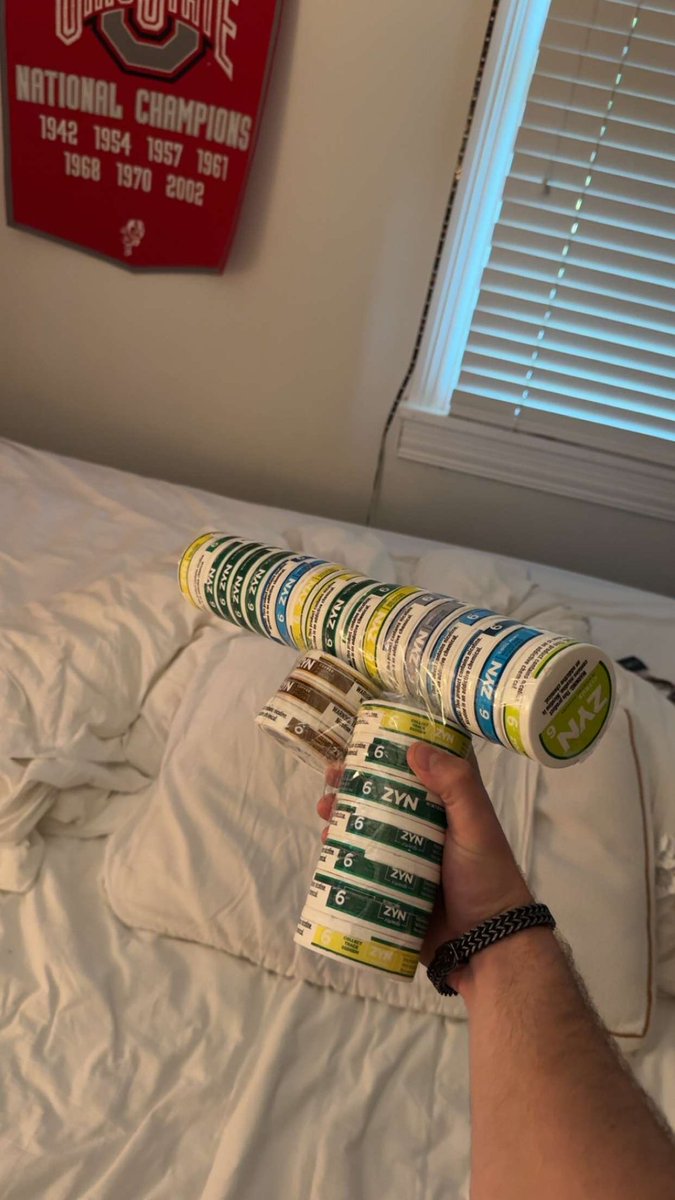 croccatcher18's tweet photo. It’s like Legos ma https://t.co/Cyk6g62ytu
