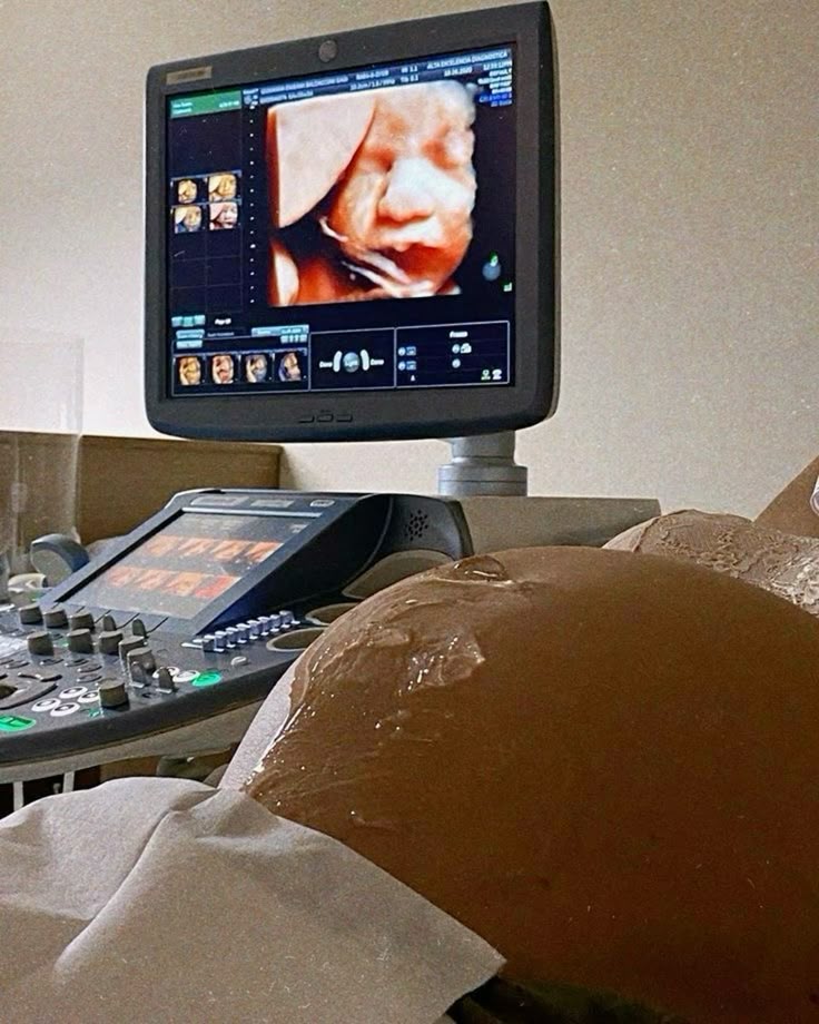 Emily_Caash's tweet photo. Adorando está experiencia con mi princesa🩷 https://t.co/gEsTIXSdET